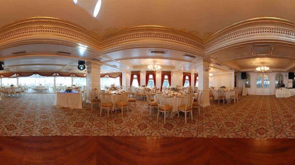 Fuat Pasa Oteli - Special Category Bosphorus Истанбул Екстериор снимка